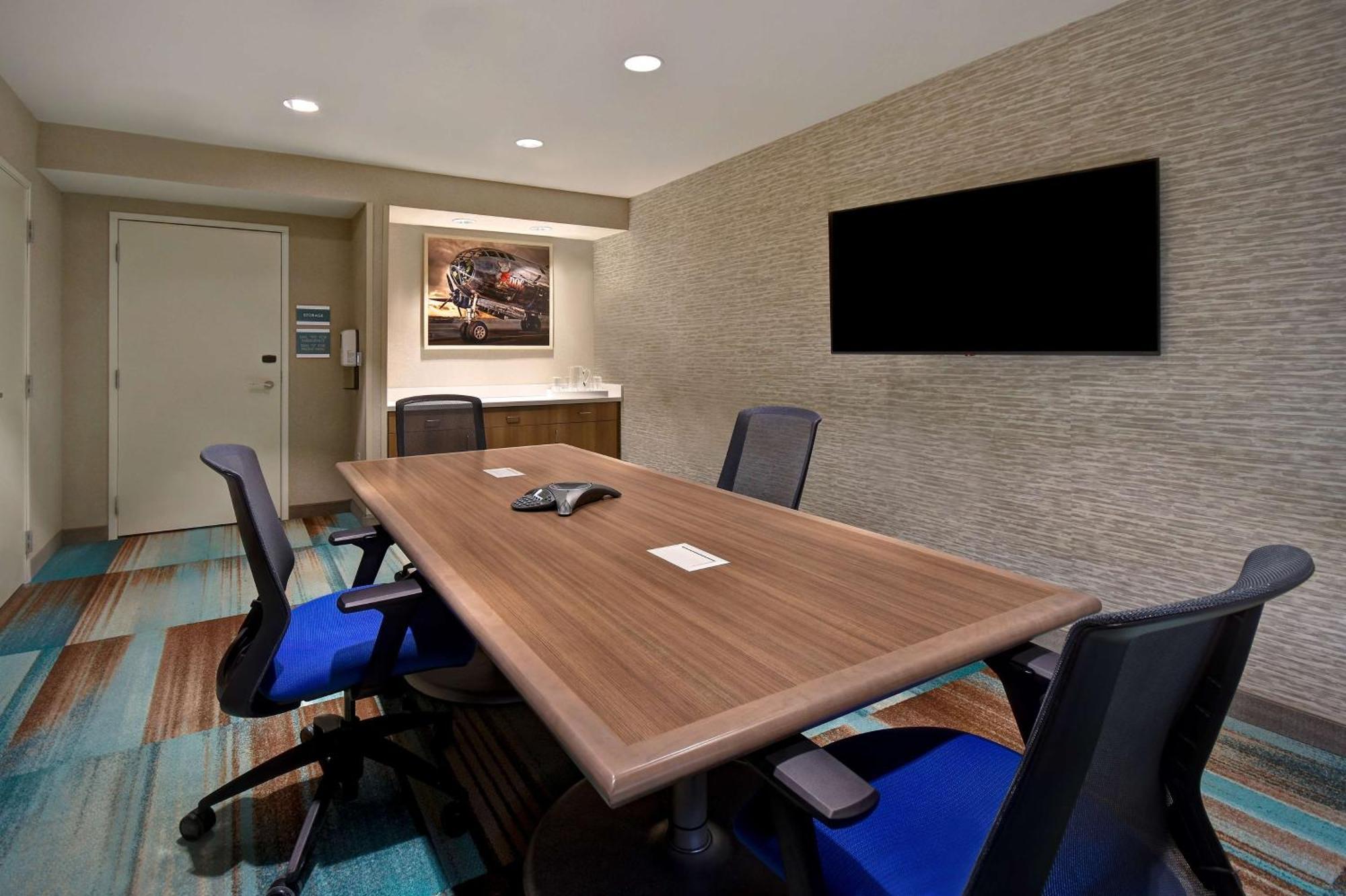 Home2 Suites Wichita Downtown Delano, Ks エクステリア 写真